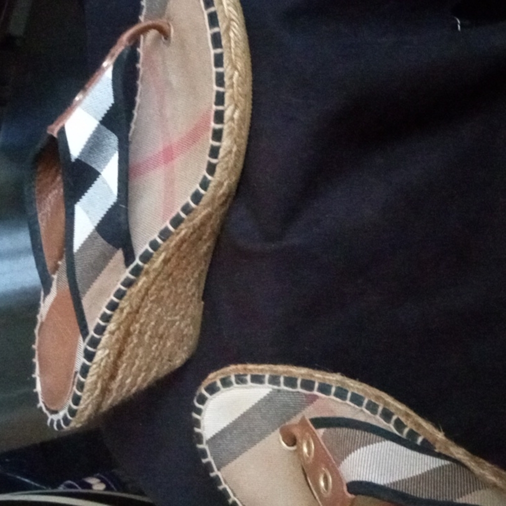 Burberry Thong Wedge Sandals